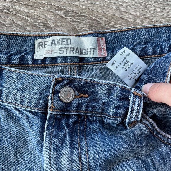 Vintage Levi's 559 denim cutoff shorts - Picture 7 of 12